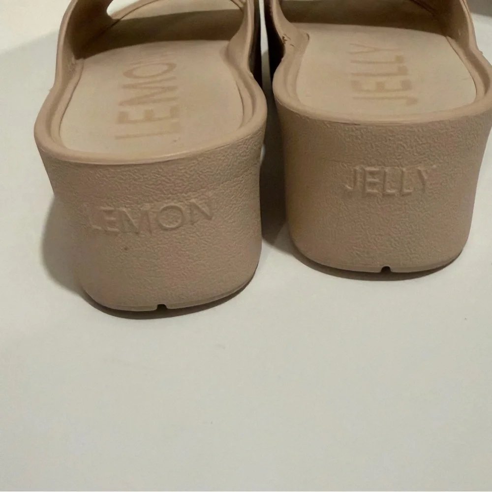 Platform Slide Sandals in Beige - Le Bon Jelly